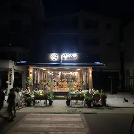 酒店 Bledi